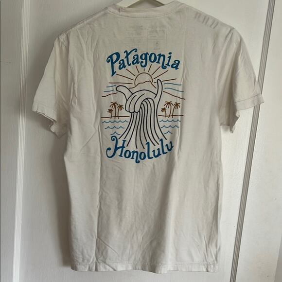 Patagonia White Men's Honolulu T-Shirt - Picture 5 of 5